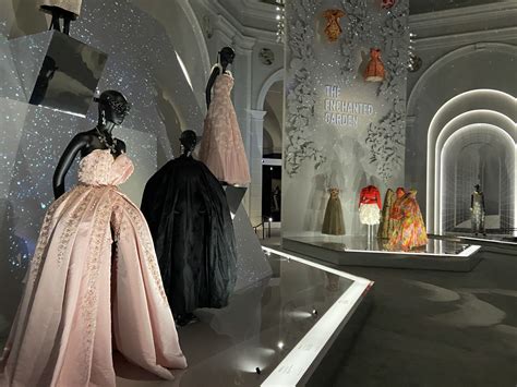 expo dior new york|christian dior brooklyn museum.